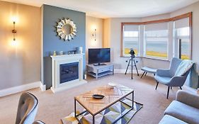 Host & Stay - The Puffins Nest